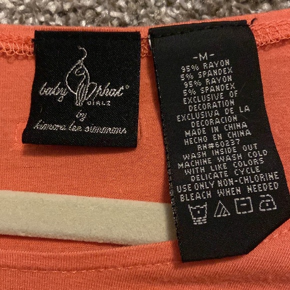 Vintage Baby Phat embroidered “melon orange” T-shirt with gold & copper beads. - Picture 3 of 12